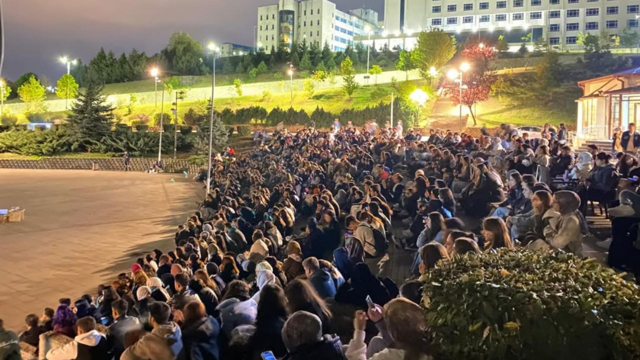 Kariyer Topluluğu’ndan Kampüste Film Gecesi