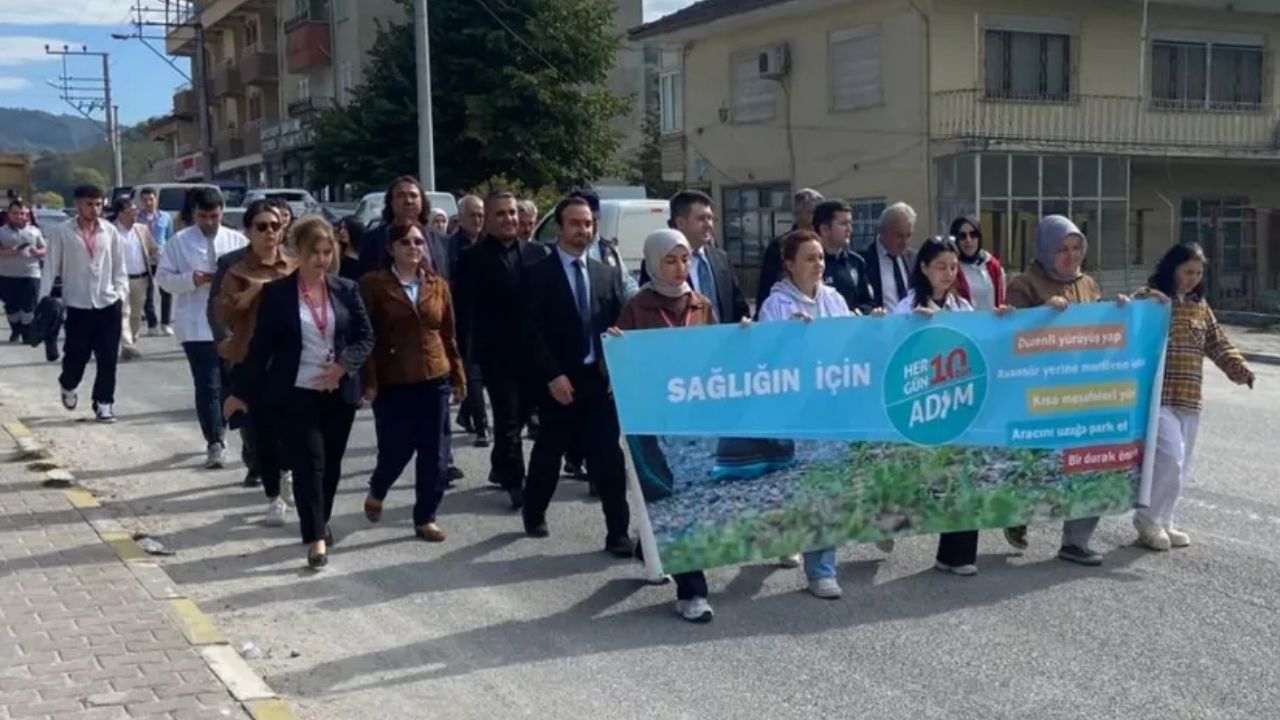 Yığılca’da Dünya Yürüyüş Günü Kutlandı; Sağlıklı Yaşam İçin Adım Attılar