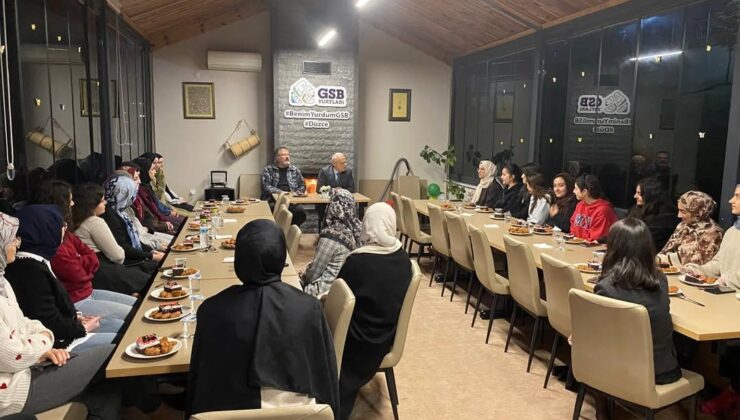 Düzce’de İl Müdürü Arslantürk, Mahpeyker Sultan Yurdu’nda Öğretmen Adaylarıyla Buluştu