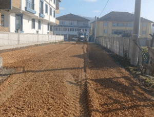 Yeşil Mahalle’de Konforlu Adımlar: Kilit Parke Çalışmaları Başladı