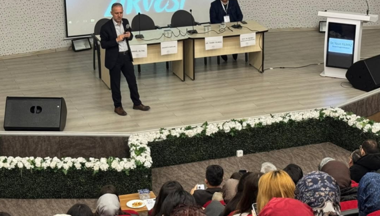 İl Sağlık Müdürü Dr. Yasin Yılmaz, Kariyer Zirvesi’nde Öğrencilerle Buluştu
