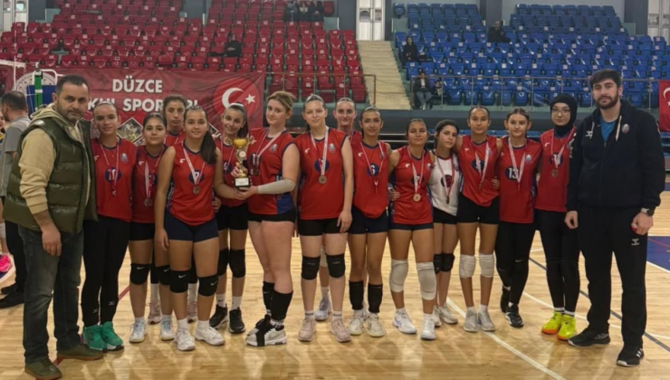 Mahalli Lig Küçük Kızlar Voleybol Müsabakaları Tamamlandı