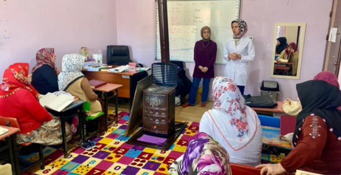 Çilimli’de Kur’an Kursu Kursiyerlerine Sağlık Farkındalığı Eğitimi