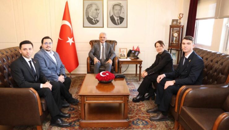 Zafer Partisi İl Teşkilatından Düzce Valisi Mehmet Makas’a Hayırlı Olsun Ziyareti