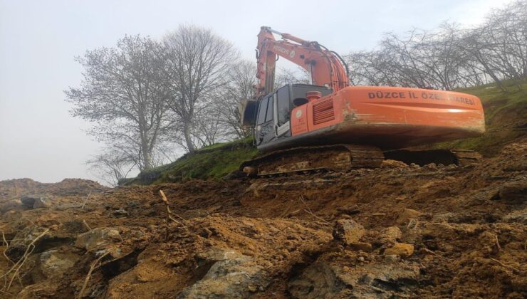 Gümüşova’da Heyelan Bölgesine Acil Müdahale