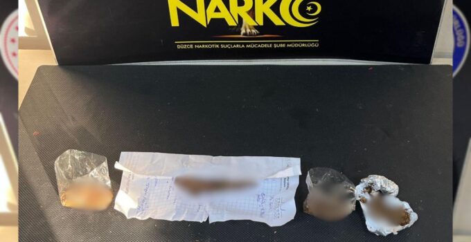 Düzce’de Uyuşturucu Operasyonu: 2 Şüpheli Tutuklandı