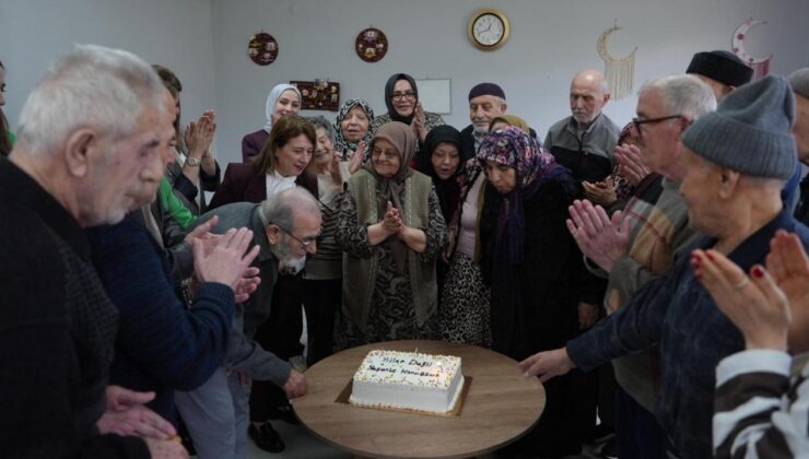 Düzce’de Yaşlılar Haftası’na Anlamlı Kutlama