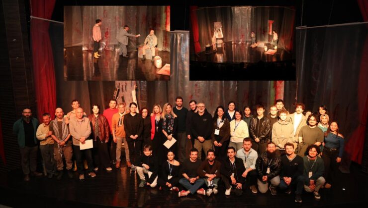 Düzce Üniversitesi’nde “Maskeliler” Tiyatrosu Sahnelendi