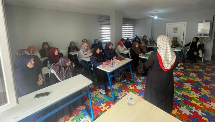 Gümüşova’da “Peygamberimiz ve Aile Ahlakı” Konulu Konferanslar Düzenlendi