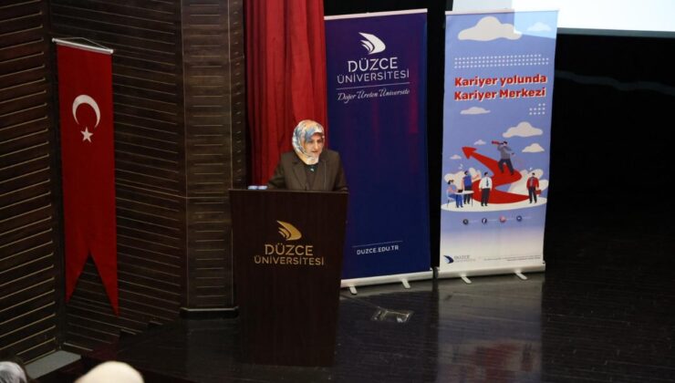 Düzce Üniversitesi’nde “Dünyayı İmar Görevinde Kadın” Konferansı Düzenlendi