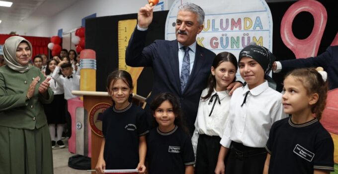 Düzce’de Okullar Açıldı, İlk Gün Renkli Görüntülere Sahne Oldu